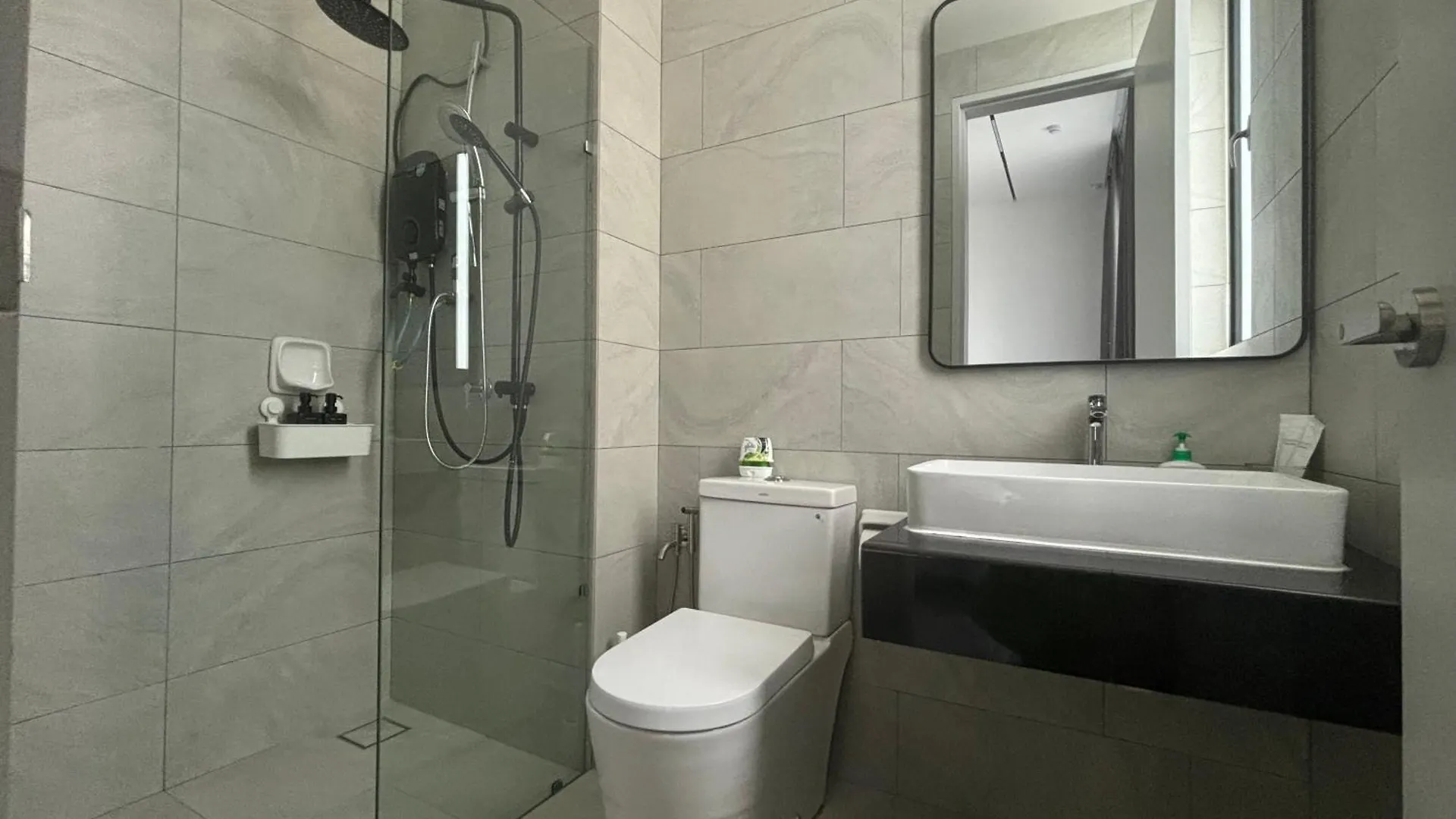 Lejlighed Skytrees Comfort Room With Simple Design Concept Johor Bahru